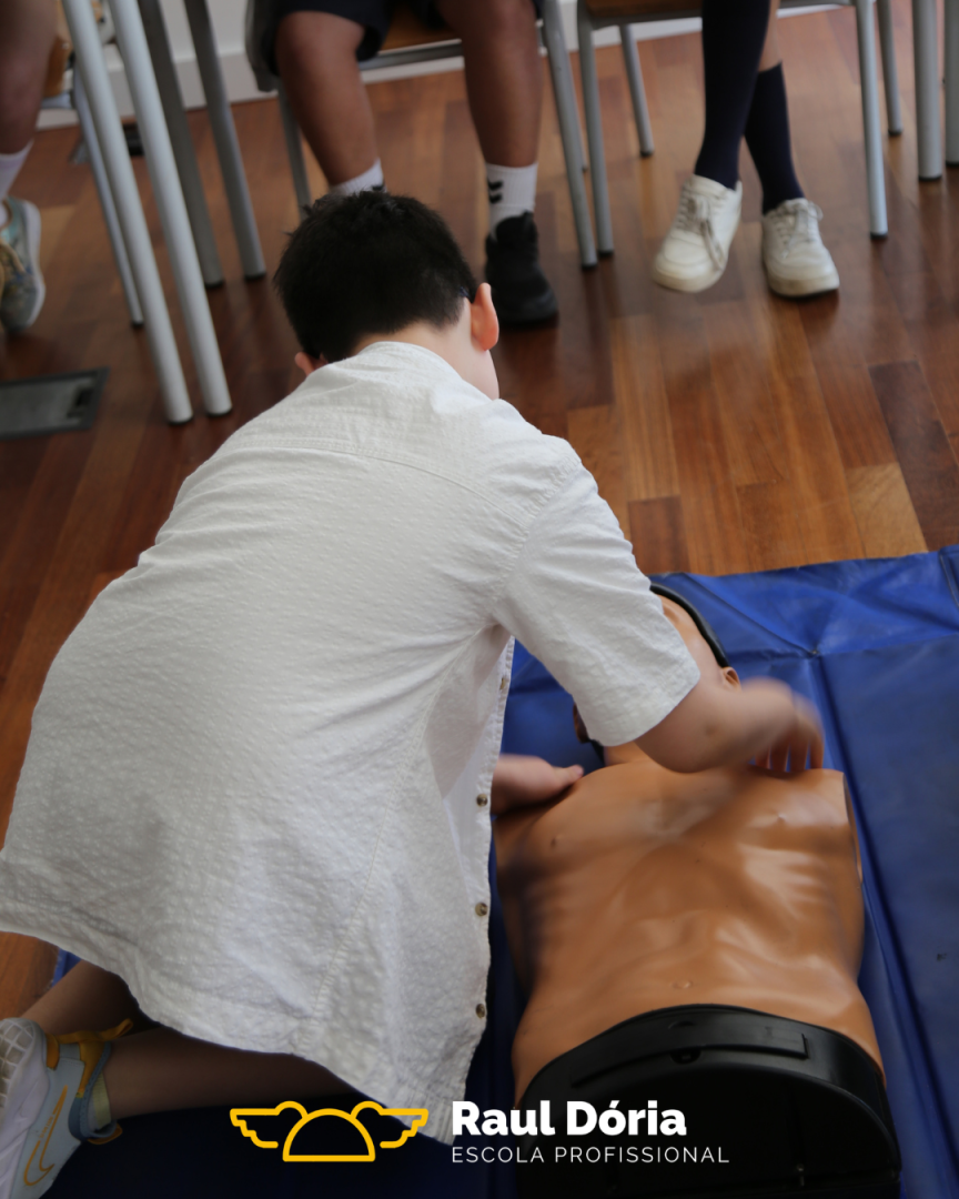 agrupamento-eugenio-de-andrade-cursos-profissionais-porto-7.png