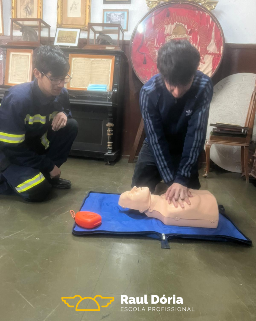 suporte-basico-de-vida-bombeiros-voluntarios-porto-raul-doria-12.png
