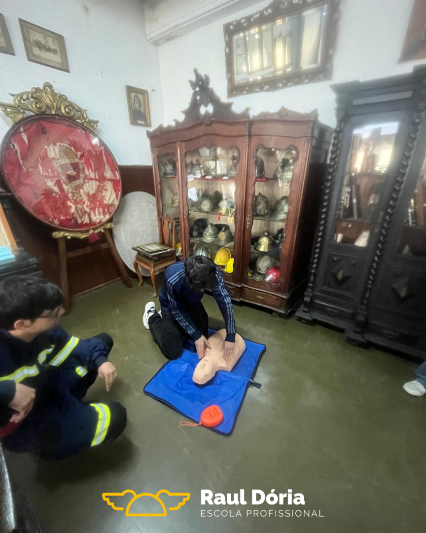 suporte-basico-de-vida-bombeiros-voluntarios-porto-raul-doria-6.png